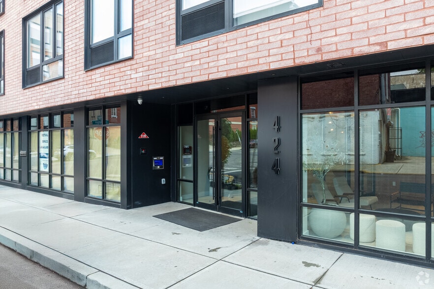 503 Communipaw Ave, Jersey City, NJ à louer - Photo de l’immeuble – Image 3 sur 4