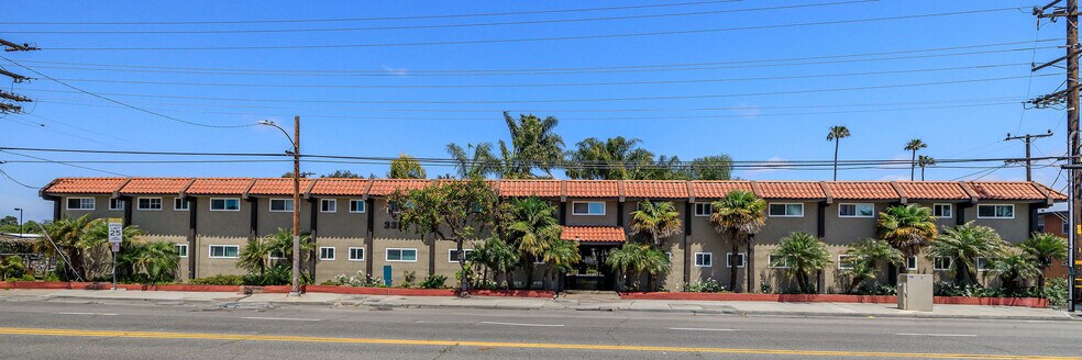 3351 Marine Ave, Gardena, CA à vendre - Photo de l’immeuble – Image 2 sur 29