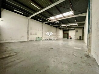 Plus de détails pour Industriel/Logistique à louer