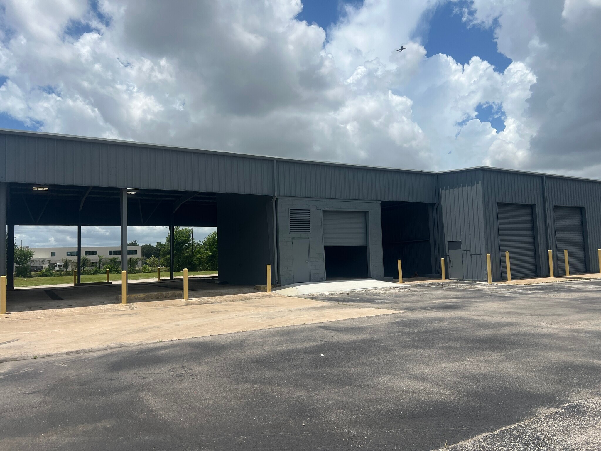 4900-4904 Griggs Rd, Houston, TX à louer Photo intérieure– Image 1 sur 11