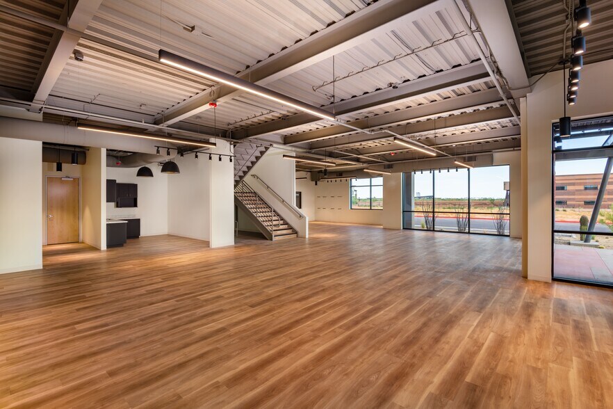 8905 E Del Camino Dr, Scottsdale, AZ à louer - Photo intérieure – Image 2 sur 5