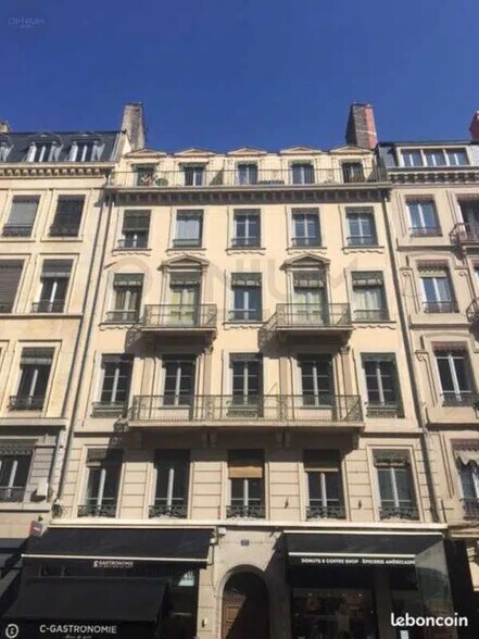 Bureau dans Lyon à louer - Photo de l’immeuble – Image 2 sur 11
