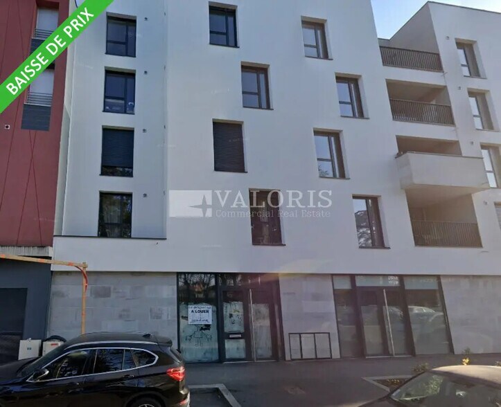 Local commercial dans Décines-Charpieu à louer - Photo de l’immeuble – Image 1 sur 9