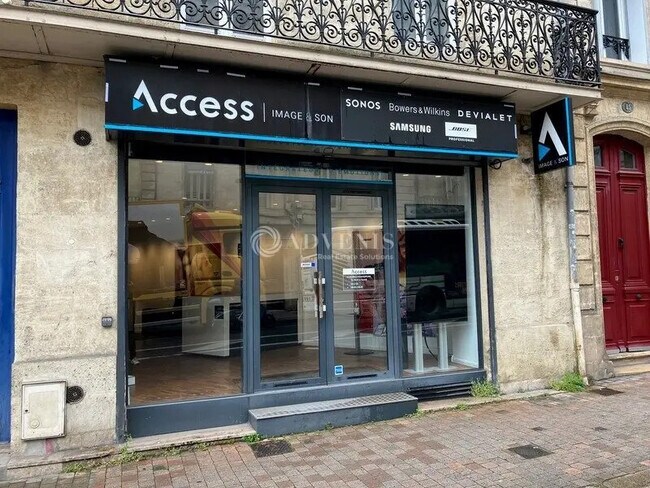 Plus de détails pour Local commercial à louer