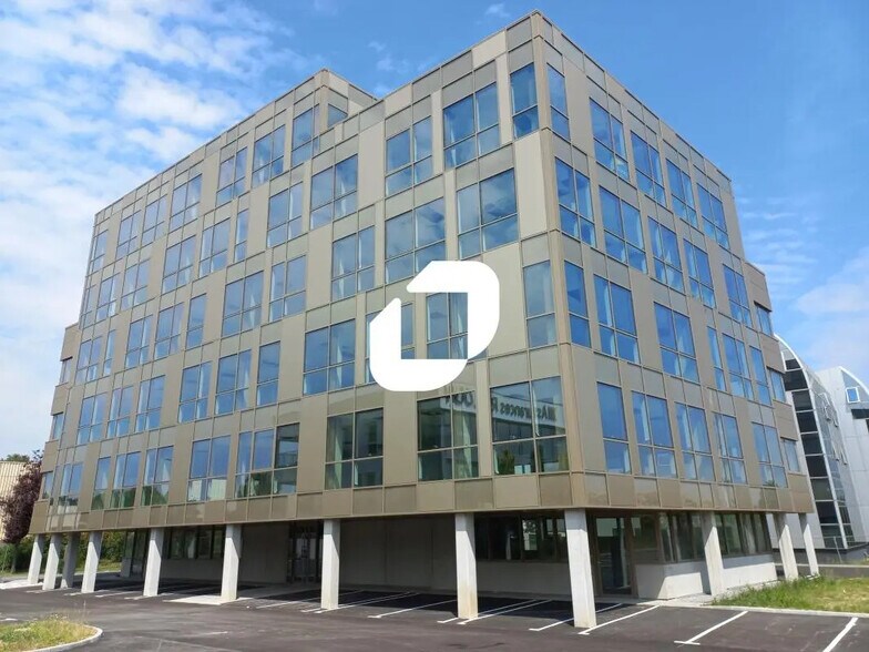 377 Rue Jules Guesde, Villeneuve-d'Ascq à louer - Photo de l’immeuble – Image 1 sur 11