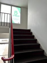 6604 82 Av NW, Edmonton, AB à louer Photo intérieure– Image 2 sur 5