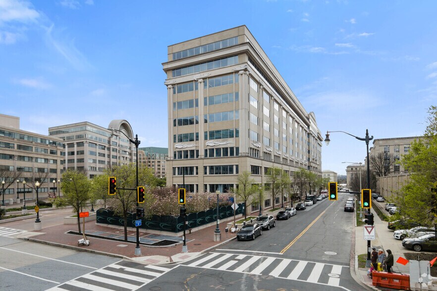 1201 Maryland Ave SW, Washington, DC à louer - Photo de l’immeuble – Image 2 sur 8