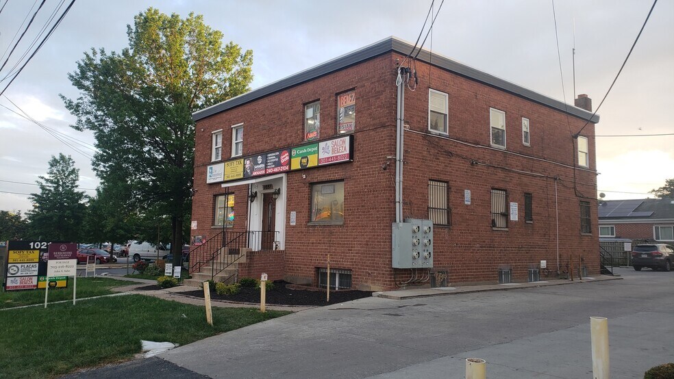 1021 University Blvd, Takoma Park, MD à vendre - Photo de l’immeuble – Image 2 sur 12