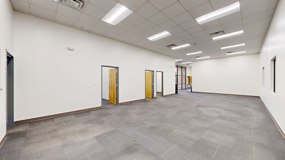 6870 Firstpark Blvd, Lakeland, FL à louer - Numérisation 3D Matterport – Image 2 sur 11