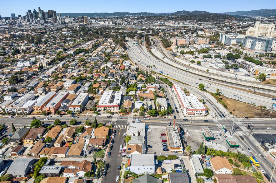 900 N Soto St, Los Angeles, CA à vendre - Photo de l’immeuble – Image 3 sur 9