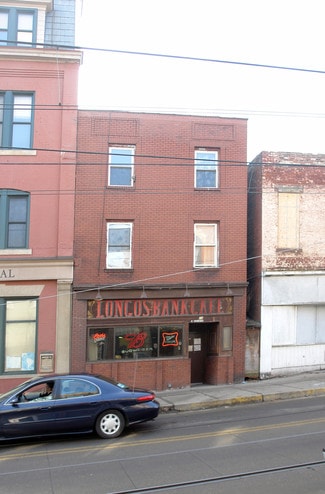 Plus de détails pour 826 E Warrington Ave, Pittsburgh, PA - Local commercial à louer