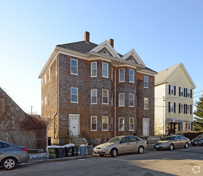 106-108 Winsor St, New Bedford, MA à vendre - Photo de l’immeuble – Image 2 sur 2
