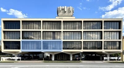 420 S Dixie Hwy, Coral Gables, FL à louer Photo de l’immeuble– Image 1 sur 25