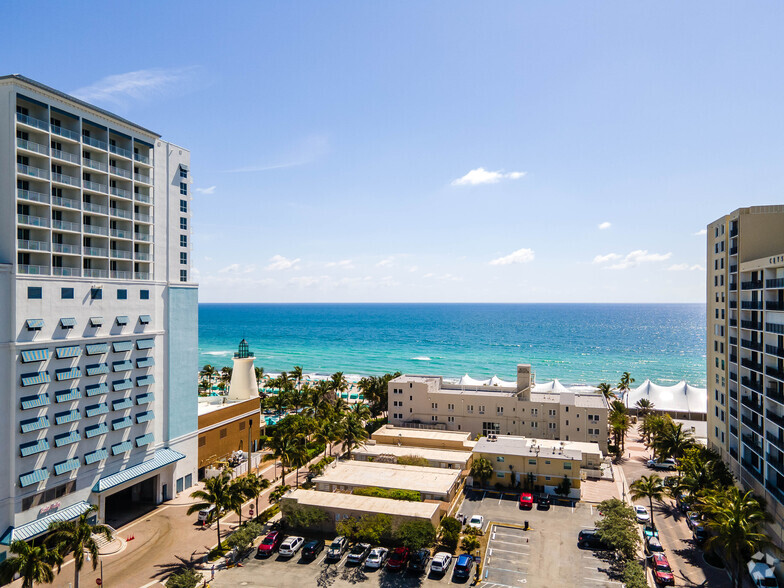 310 Michigan St, Hollywood, FL à vendre - Photo de l’immeuble – Image 3 sur 6