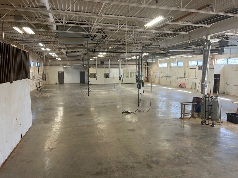 10760 NE Mankato St, Blaine, MN à vendre - Photo de l’immeuble – Image 3 sur 5