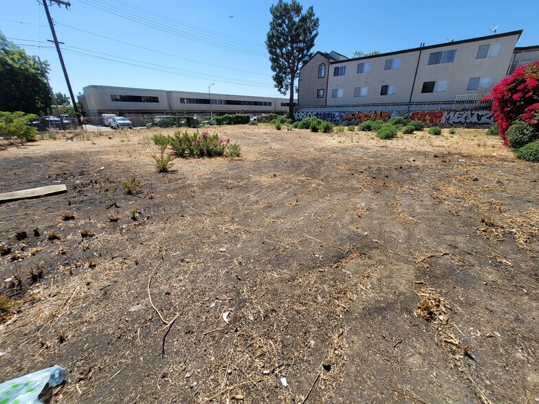 7005 Woodley Ave, Van Nuys, CA à vendre - Photo de l’immeuble – Image 2 sur 9