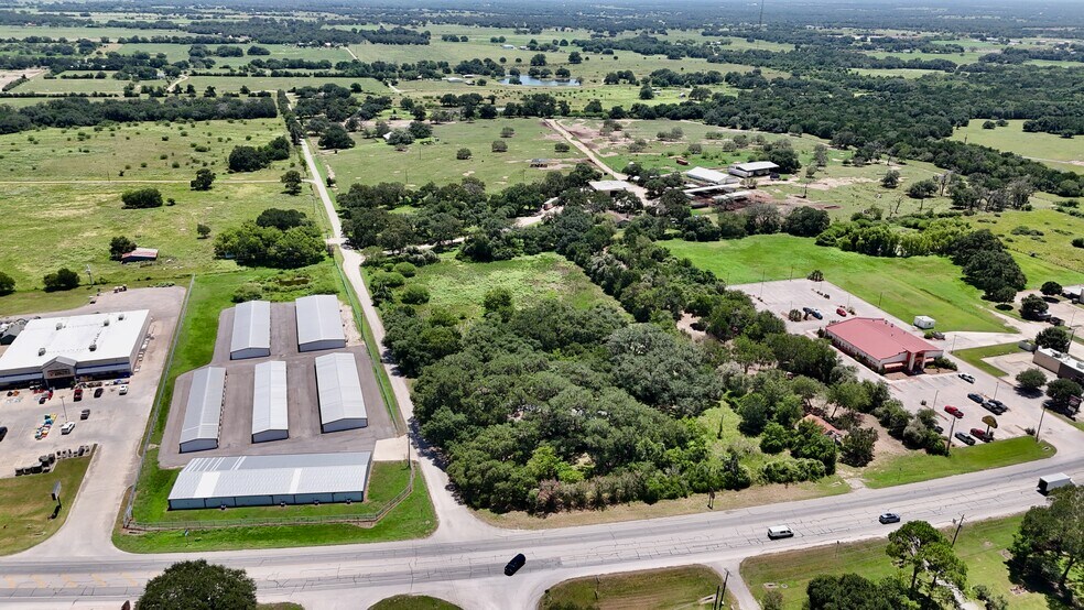 29 County Road 77B, Hallettsville, TX à vendre - Aérien – Image 3 sur 24