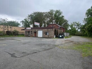 Plus de détails pour 97 Circuit Ave, West Springfield, MA - Local d'activités à louer