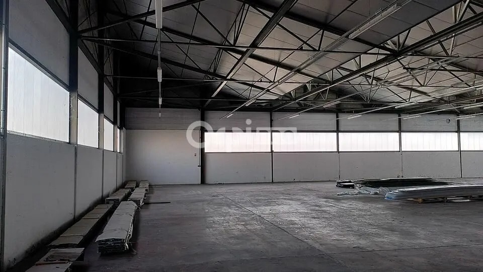 Bureau dans Pau à louer Photo de l’immeuble– Image 1 sur 11