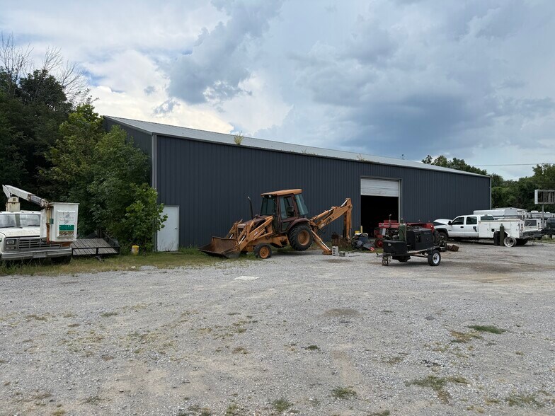 1302 E Main St, Marion, IL à vendre - Photo de l’immeuble – Image 2 sur 6