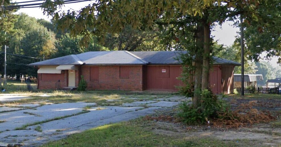 2554 E Wesley Chapel Way, Decatur, GA à louer - Photo principale – Image 1 sur 9