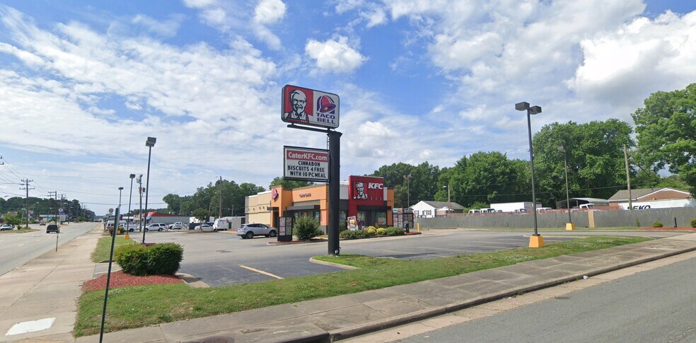 4504 Jefferson Davis Hwy, Richmond, VA à louer - Photo de l’immeuble – Image 3 sur 6