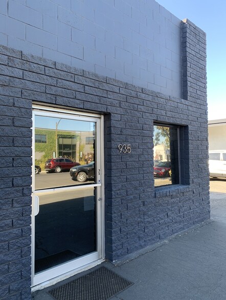 935 Commercial St, Palo Alto, CA à louer - Photo principale – Image 1 sur 2