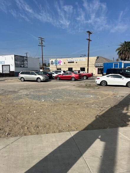 661 Holt blvd, Ontario, CA à vendre - Photo principale – Image 1 sur 9