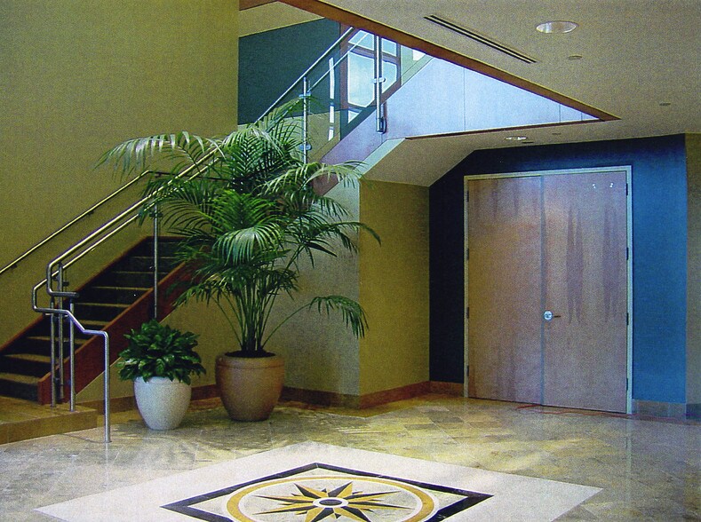 1600 Manor Dr, Chalfont, PA à louer - Hall d’entrée – Image 2 sur 7