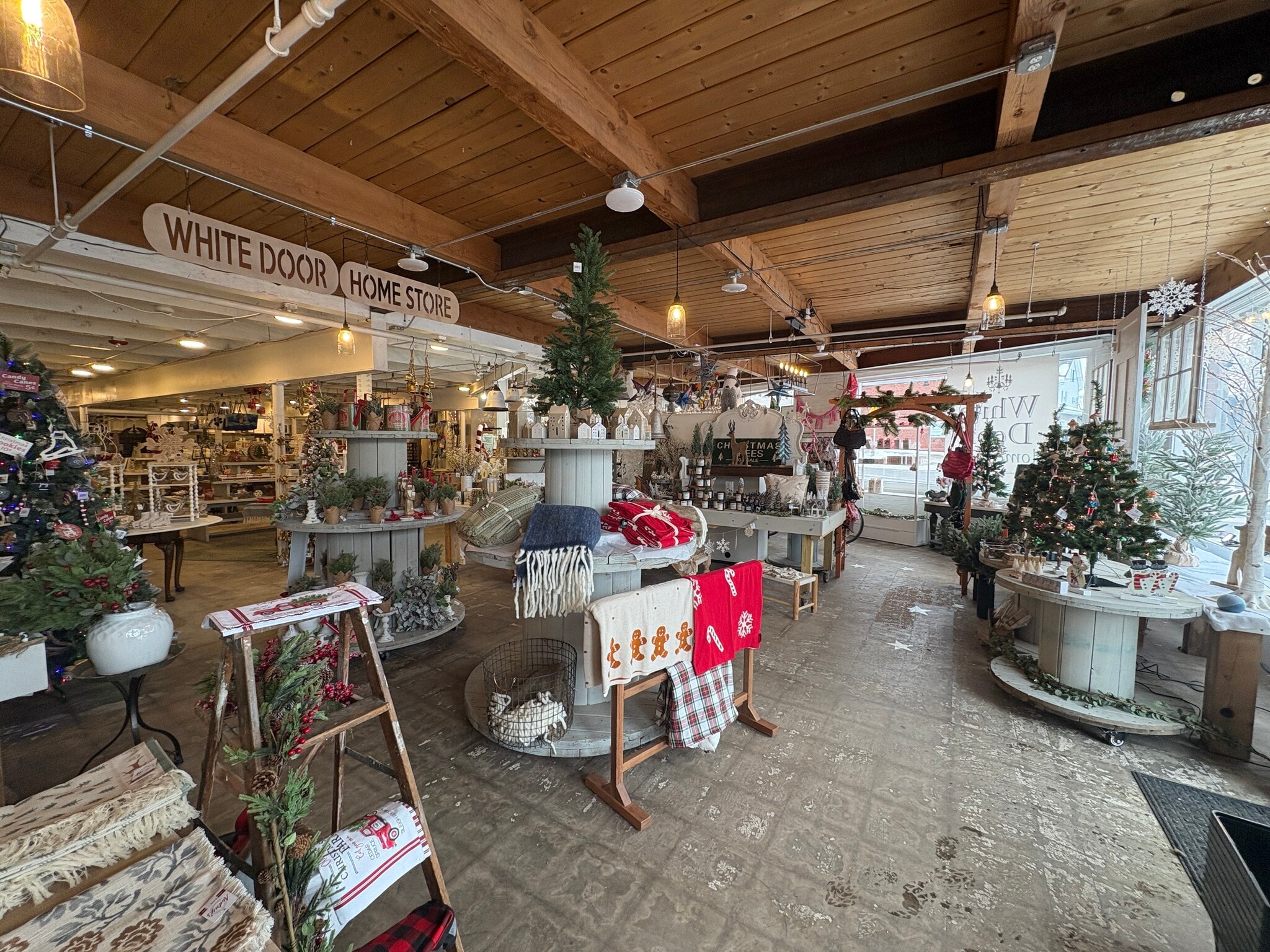 81 Elm St, Biddeford, ME à vendre Photo intérieure– Image 1 sur 4