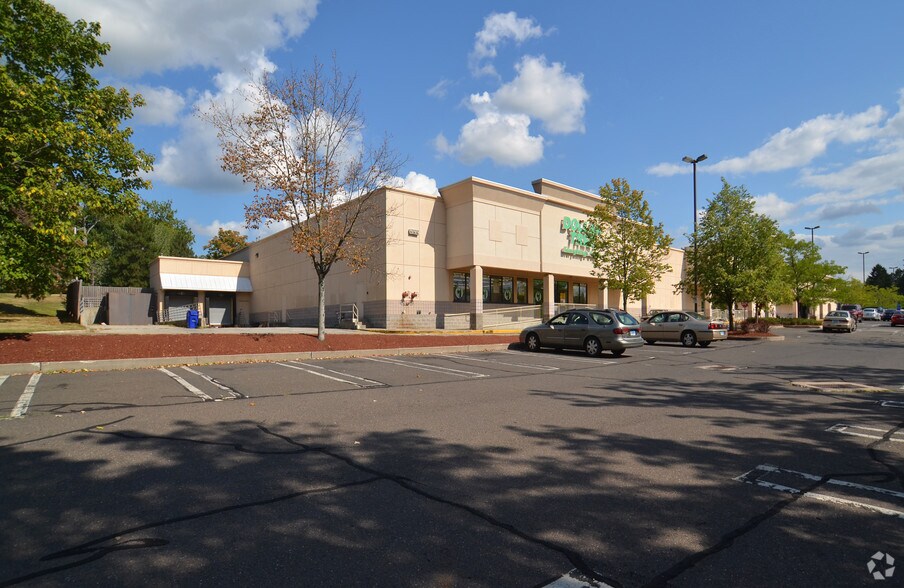 400-416 E Main St, Middletown, CT à louer - Photo de l’immeuble – Image 2 sur 13