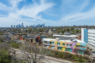 2921 E 17th St, Austin, TX - VUE AÉRIENNE  vue de carte - Image1