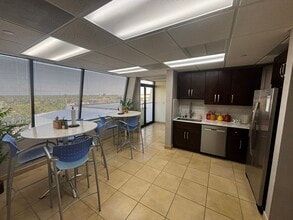 1061 E Indiantown Rd, Jupiter, FL à louer Photo intérieure– Image 2 sur 12