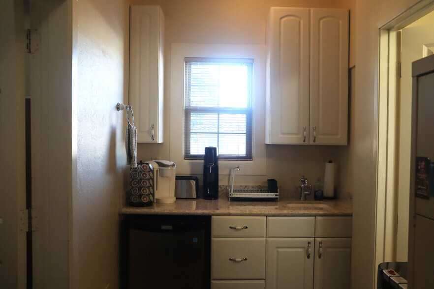 134 Central Ave, Salinas, CA à vendre - Photo de l’immeuble – Image 3 sur 12