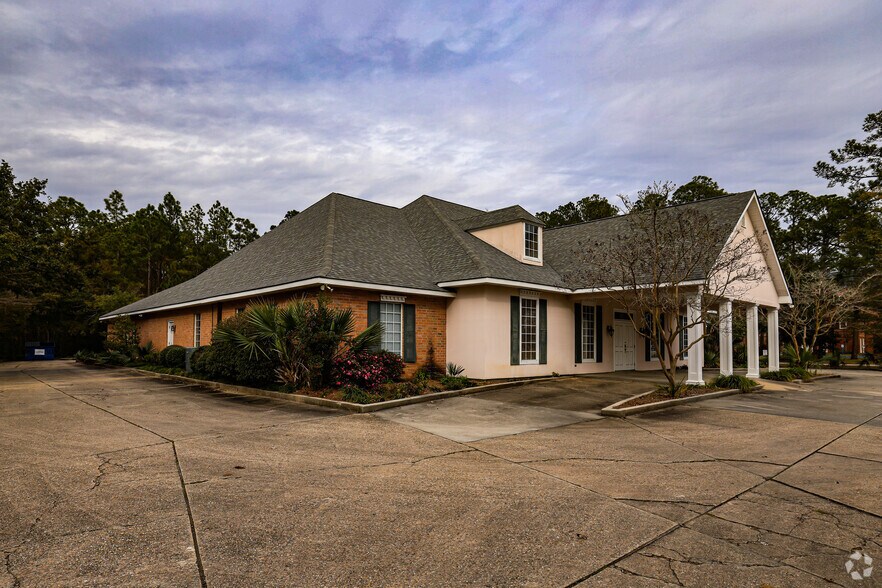2240 Gause Blvd E, Slidell, LA à vendre - Photo de l’immeuble – Image 2 sur 2