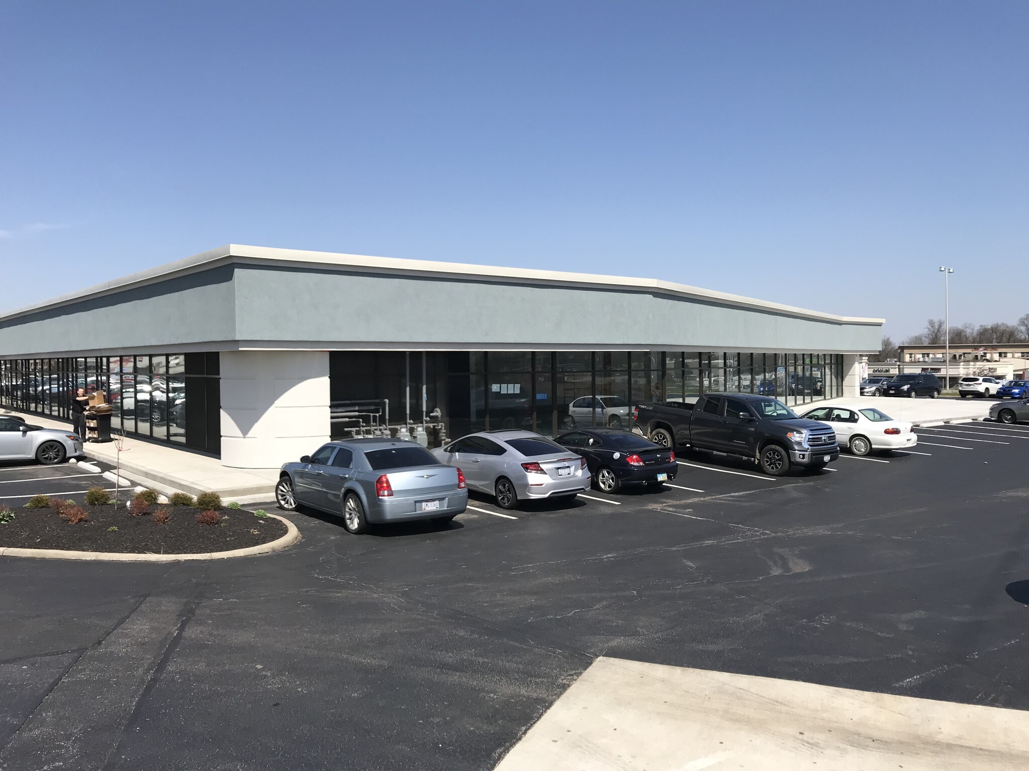 792 Eastgate South Dr, Cincinnati, OH à louer Photo principale– Image 1 sur 4