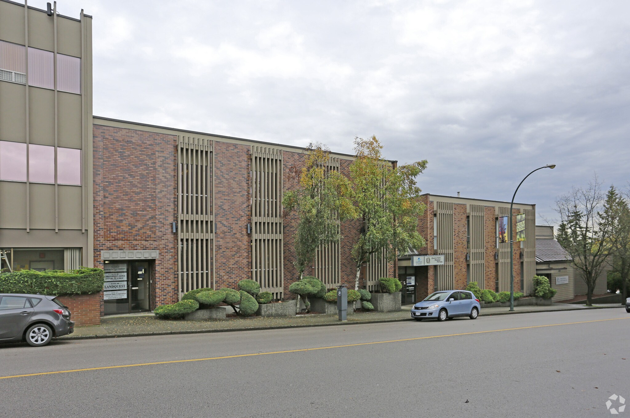 313 Sixth St, New Westminster, BC à louer Photo principale– Image 1 sur 5