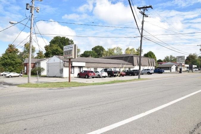 310 Churchill Hubbard Rd, Youngstown, OH à louer - Photo de l’immeuble – Image 3 sur 4