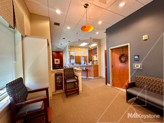 Plus de détails pour 2758 Century Blvd, Reading, PA - Bureau à louer