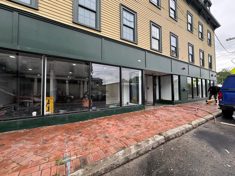 2 Charles St, Methuen, MA à louer - Photo de l’immeuble – Image 3 sur 7