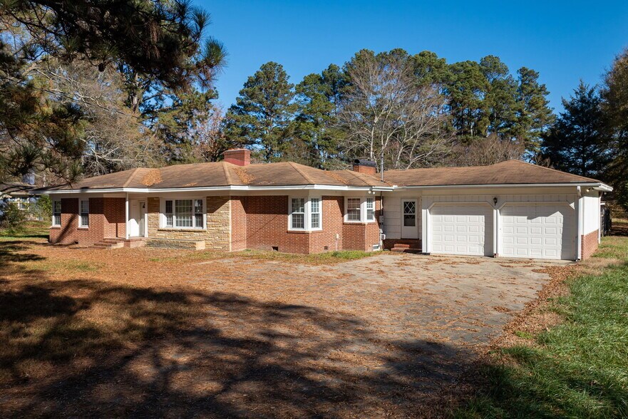 2721 Wendell Blvd, Wendell, NC à louer - Photo de l’immeuble – Image 1 sur 26