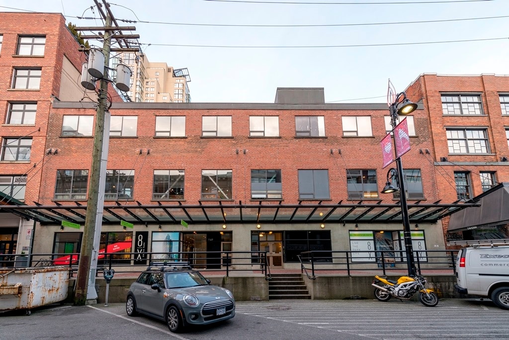 1149 Hamilton St, Vancouver, BC à louer Photo principale– Image 1 sur 4