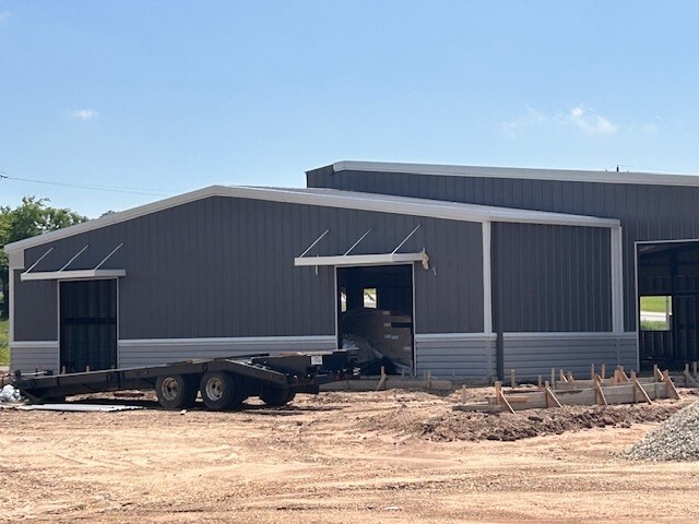 901 Tucker Way, Granbury, TX à louer - Photo de l’immeuble – Image 2 sur 5