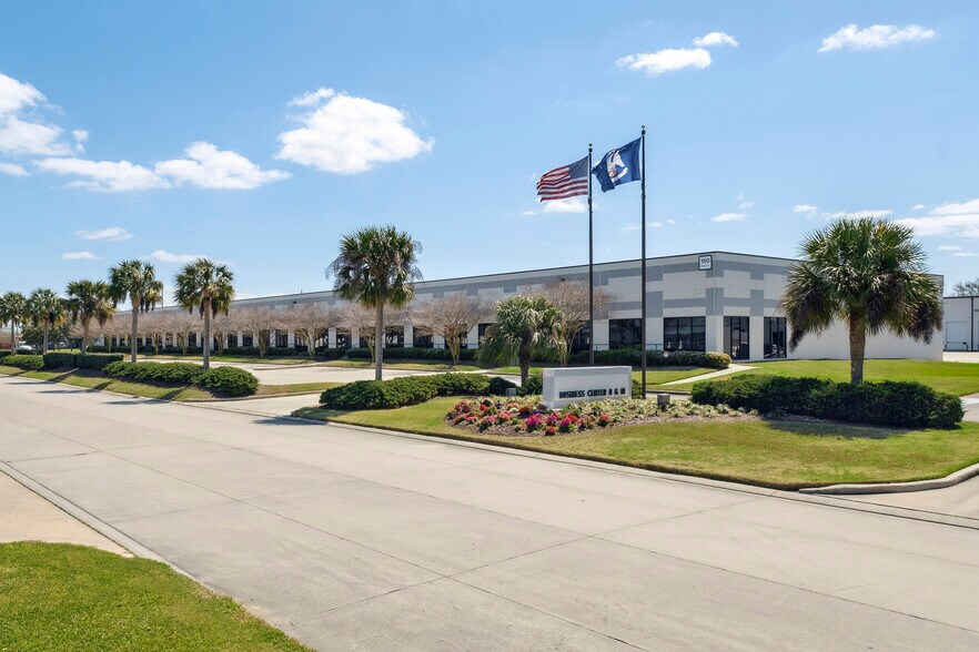 150 Widgeon Dr, Saint Rose, LA à louer - Photo de l’immeuble – Image 2 sur 12