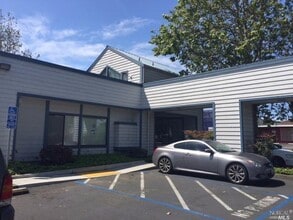 2900 Sonoma Blvd, Vallejo, CA à louer Photo intérieure– Image 1 sur 20