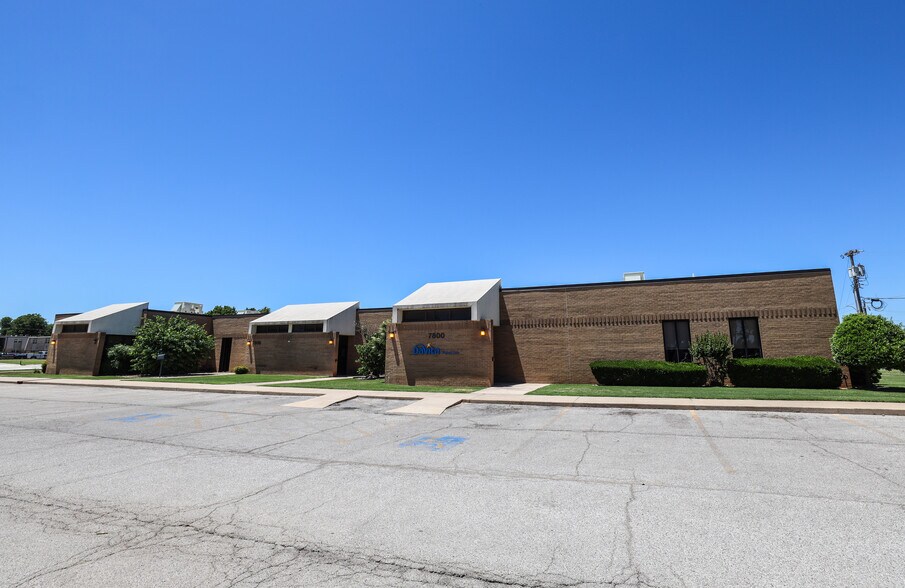 7800-7806 NW 23rd St, Bethany, OK à vendre - Photo de l’immeuble – Image 2 sur 3