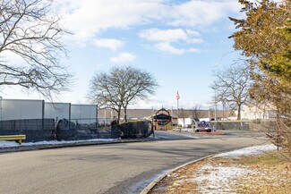 Plus de détails pour 50 Emjay Blvd, Brentwood, NY - Industriel/Logistique à louer