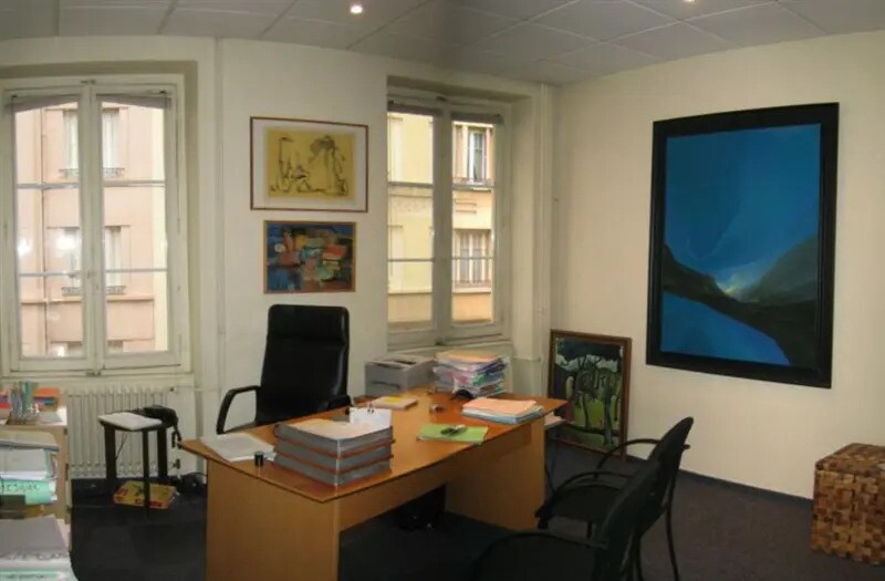 Bureau dans Lyon à louer - Photo de l’immeuble – Image 3 sur 4
