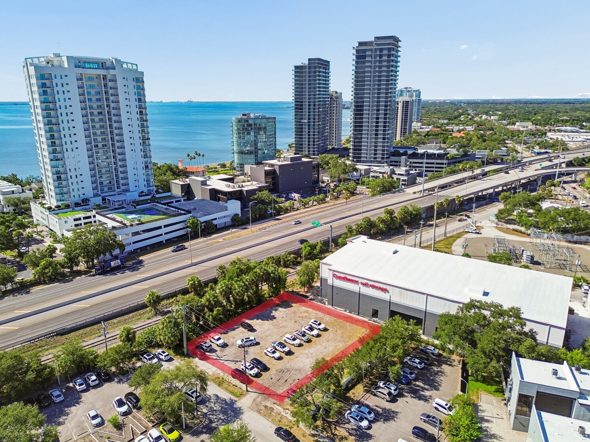 3002 Barcelona st, Tampa, FL à vendre Photo principale– Image 1 sur 5
