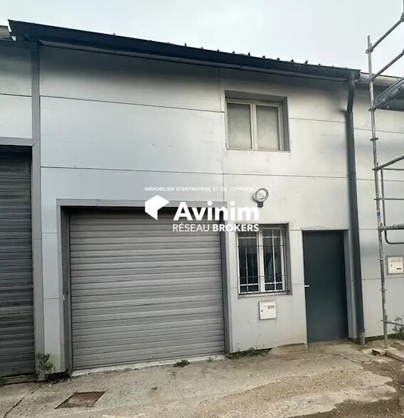 Industriel/Logistique dans Bessancourt à louer - Photo de l’immeuble – Image 1 sur 5